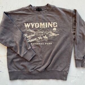 Women's Forever21 Sweatshirt Brown Wyoming S Western USA BOHO Big Sky Range